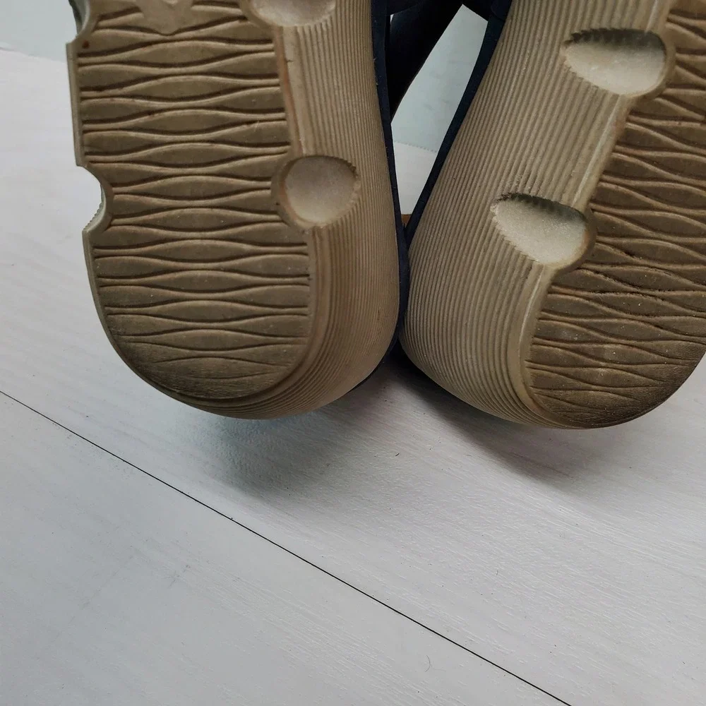 Clarks Artisan Navy Blue Suede Wedge Heel Zipper Sandals Women US 10 EU 41.5